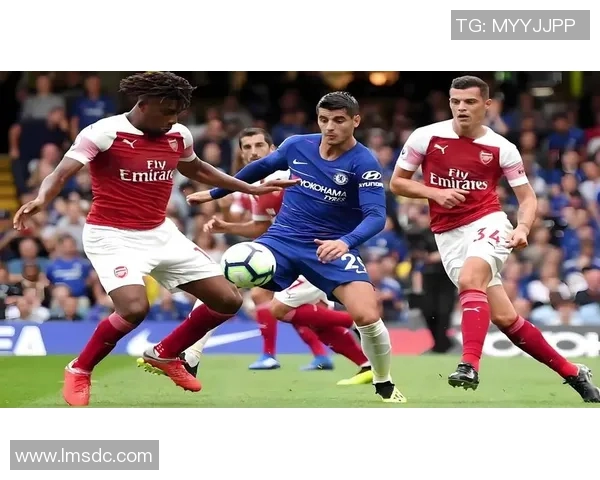 基铺迪纳摩迎战尤文图斯全力争胜展现球队实力与决心 基铺迪纳摩迎战尤文图斯全力争胜展现球队实力与决心