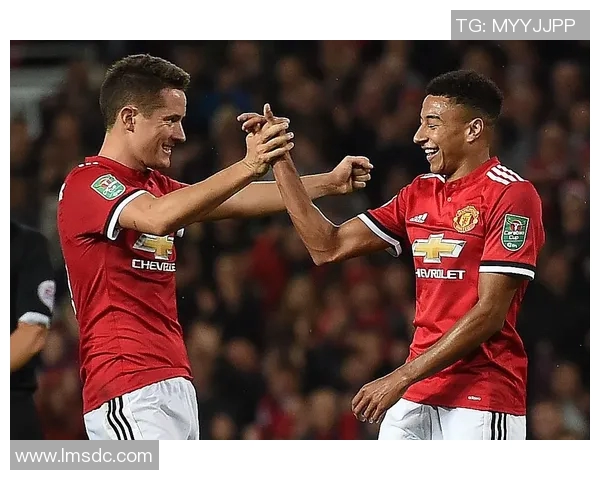 曼联迎战伯顿联赛杯激战在即期待红魔展现强大实力