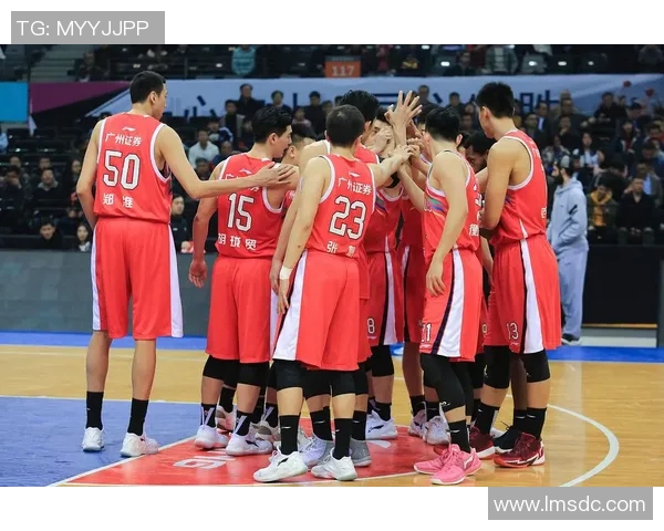 山东男篮与广东队精彩对决视频回顾分析全场亮点与精彩瞬间尽在其中