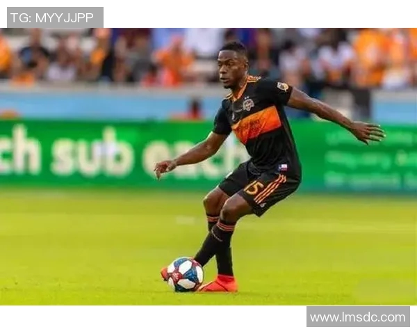 休斯顿迪纳摩迎战肯萨斯竞技双方争夺美职联关键积分