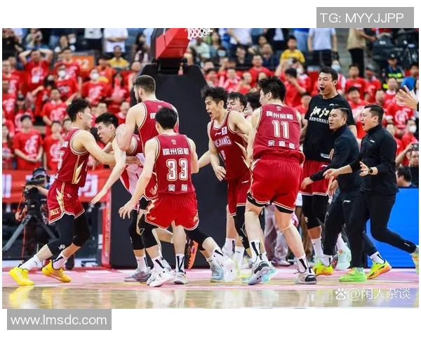 浙江广厦迎战山东高速争夺CBA季后赛关键胜利的激烈对决