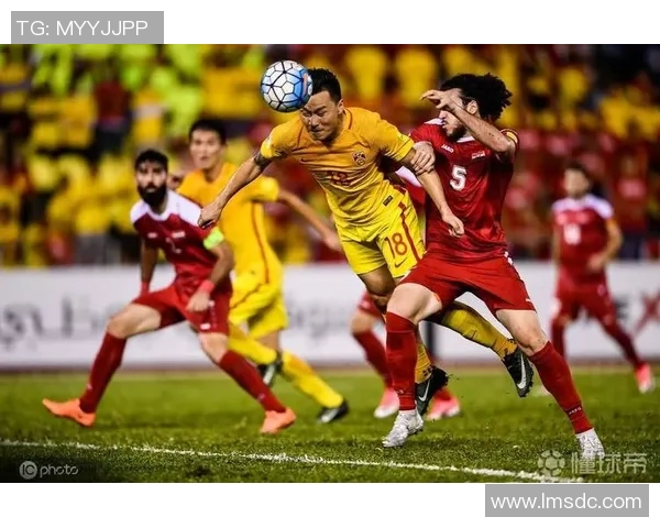 汉堡与波鸿激战正酣比分结果揭晓精彩瞬间回顾 汉堡与波鸿激战正酣比分结果揭晓精彩瞬间回顾